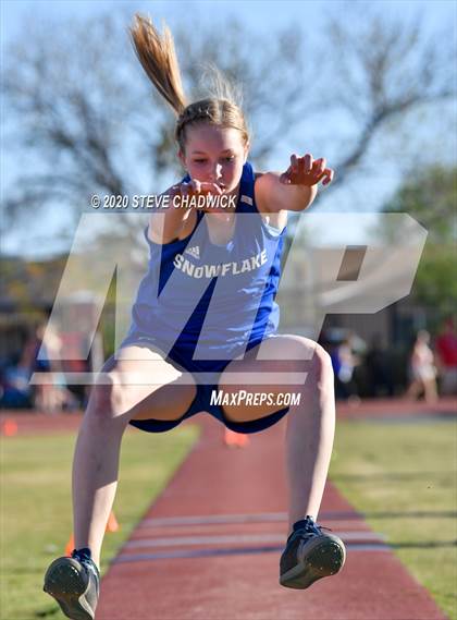 Thumbnail 1 in 5th Annual Small School Invitational (Triple Jump) photogallery.