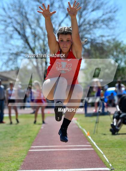 Thumbnail 3 in 5th Annual Small School Invitational (Triple Jump) photogallery.