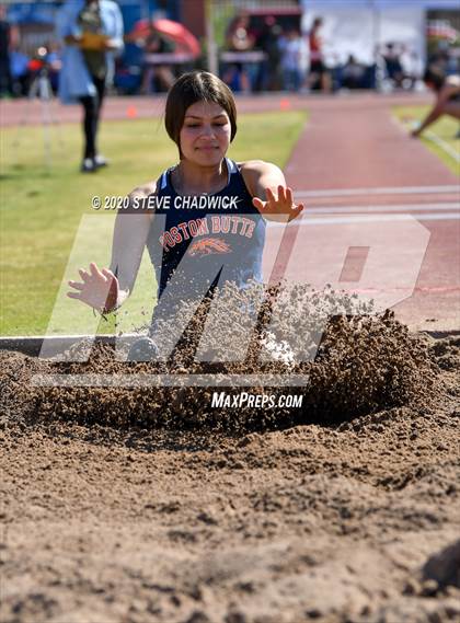 Thumbnail 1 in 5th Annual Small School Invitational (Triple Jump) photogallery.