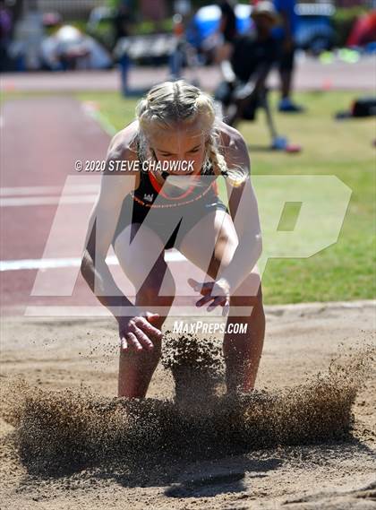 Thumbnail 2 in 5th Annual Small School Invitational (Triple Jump) photogallery.