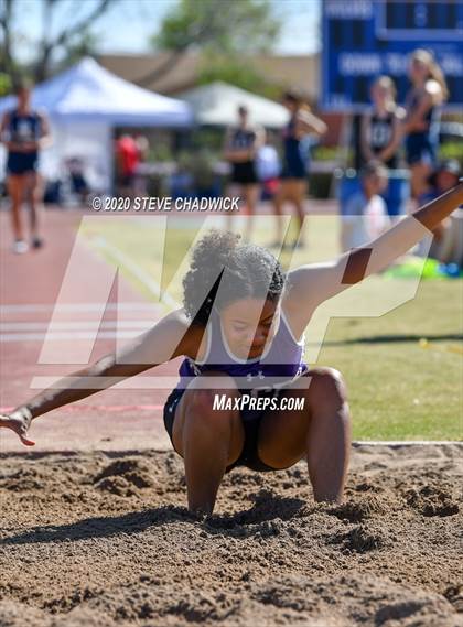 Thumbnail 3 in 5th Annual Small School Invitational (Triple Jump) photogallery.