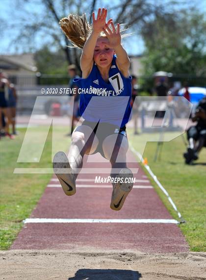 Thumbnail 1 in 5th Annual Small School Invitational (Triple Jump) photogallery.