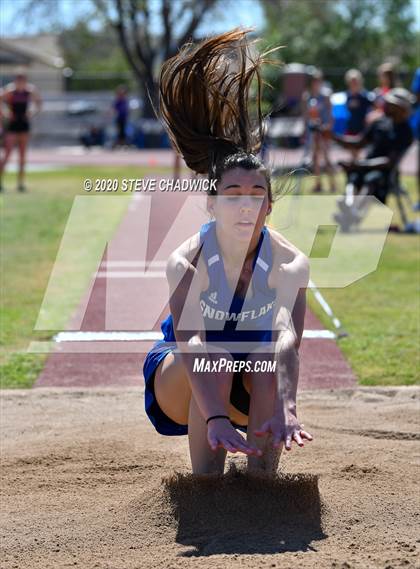 Thumbnail 2 in 5th Annual Small School Invitational (Triple Jump) photogallery.