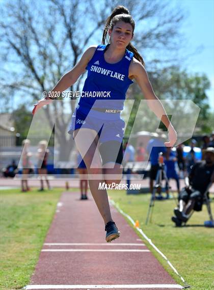 Thumbnail 3 in 5th Annual Small School Invitational (Triple Jump) photogallery.