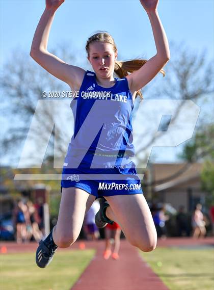 Thumbnail 3 in 5th Annual Small School Invitational (Triple Jump) photogallery.