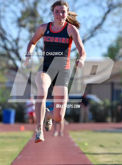 Thumbnail 2 in 5th Annual Small School Invitational (Triple Jump) photogallery.