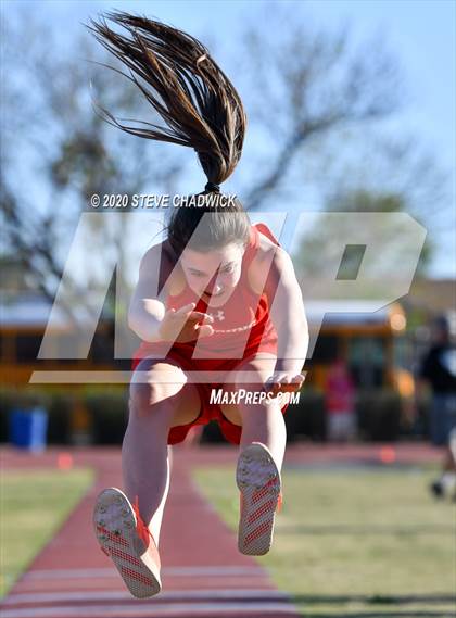 Thumbnail 2 in 5th Annual Small School Invitational (Triple Jump) photogallery.