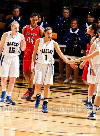 Thumbnail 1 in Regis Jesuit vs. Highlands Ranch (CHSAA 5A Final) photogallery.