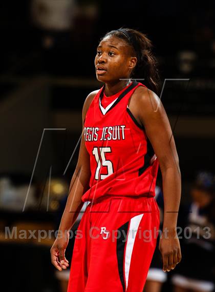 Thumbnail 3 in Regis Jesuit vs. Highlands Ranch (CHSAA 5A Final) photogallery.