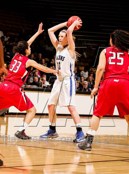 Thumbnail 1 in Regis Jesuit vs. Highlands Ranch (CHSAA 5A Final) photogallery.