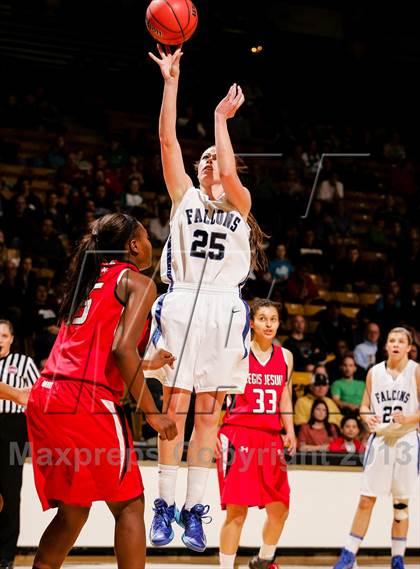 Thumbnail 1 in Regis Jesuit vs. Highlands Ranch (CHSAA 5A Final) photogallery.