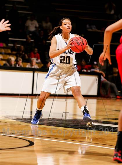 Thumbnail 3 in Regis Jesuit vs. Highlands Ranch (CHSAA 5A Final) photogallery.