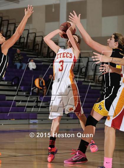 Thumbnail 1 in Yucca Valley vs. Palm Desert (MaxPreps Holiday Classic) photogallery.
