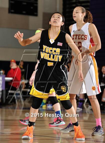Thumbnail 1 in Yucca Valley vs. Palm Desert (MaxPreps Holiday Classic) photogallery.