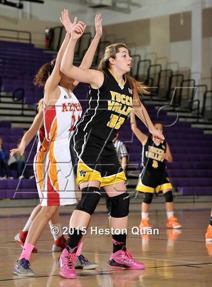 Thumbnail 3 in Yucca Valley vs. Palm Desert (MaxPreps Holiday Classic) photogallery.