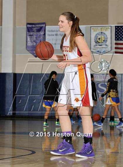 Thumbnail 1 in Yucca Valley vs. Palm Desert (MaxPreps Holiday Classic) photogallery.
