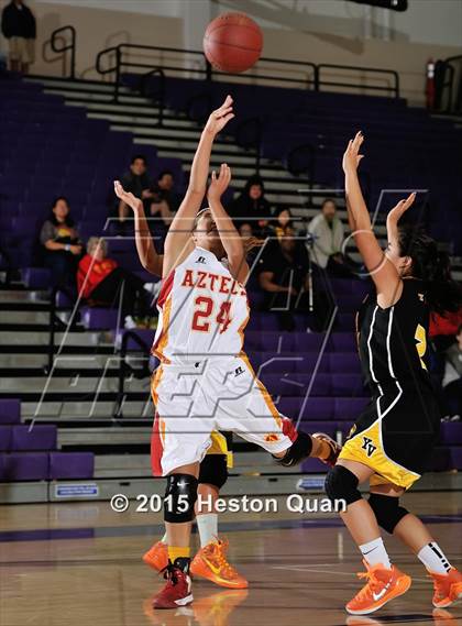 Thumbnail 1 in Yucca Valley vs. Palm Desert (MaxPreps Holiday Classic) photogallery.