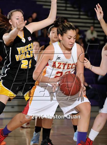 Thumbnail 2 in Yucca Valley vs. Palm Desert (MaxPreps Holiday Classic) photogallery.