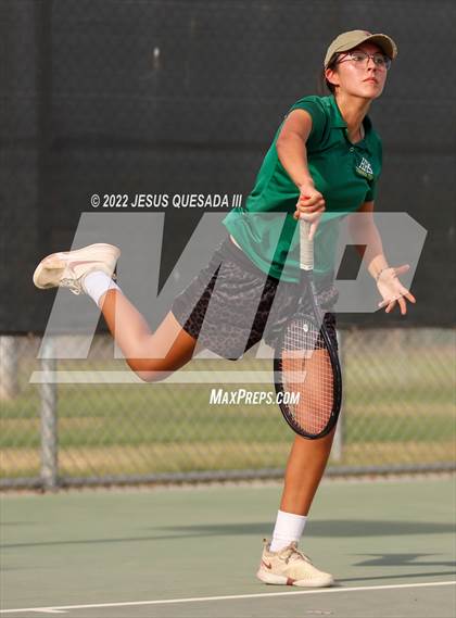 Thumbnail 1 in Vincent Memorial @ Holtville  photogallery.