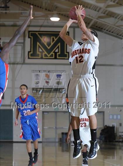 Thumbnail 2 in Foothill vs. Christian Brothers photogallery.