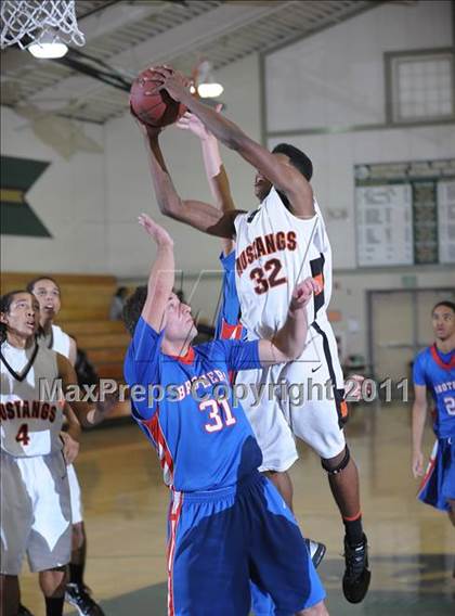 Thumbnail 3 in Foothill vs. Christian Brothers photogallery.