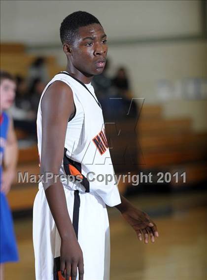 Thumbnail 2 in Foothill vs. Christian Brothers photogallery.