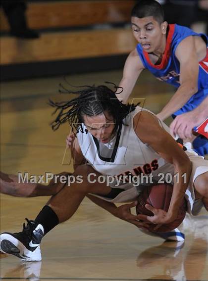 Thumbnail 2 in Foothill vs. Christian Brothers photogallery.