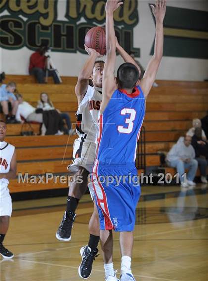 Thumbnail 1 in Foothill vs. Christian Brothers photogallery.
