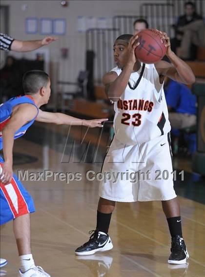 Thumbnail 2 in Foothill vs. Christian Brothers photogallery.
