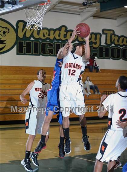 Thumbnail 3 in Foothill vs. Christian Brothers photogallery.