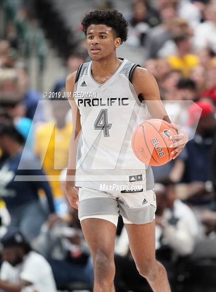 Thumbnail 3 in Prolific Prep of Napa Christian vs. St. Mark's (Thanksgiving Hoopfest) photogallery.