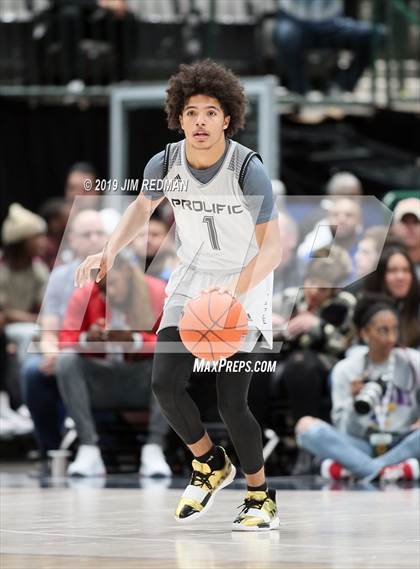 Thumbnail 3 in Prolific Prep of Napa Christian vs. St. Mark's (Thanksgiving Hoopfest) photogallery.