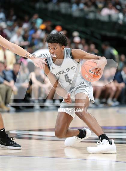 Thumbnail 2 in Prolific Prep of Napa Christian vs. St. Mark's (Thanksgiving Hoopfest) photogallery.