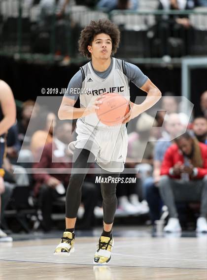 Thumbnail 2 in Prolific Prep of Napa Christian vs. St. Mark's (Thanksgiving Hoopfest) photogallery.