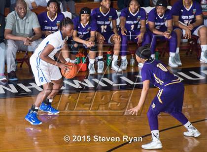 Thumbnail 3 in Dillard vs. South Shore (DICK'S National Tournament Semifinal) photogallery.