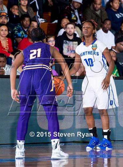 Thumbnail 2 in Dillard vs. South Shore (DICK'S National Tournament Semifinal) photogallery.