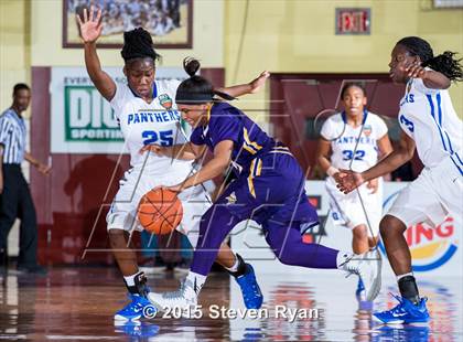 Thumbnail 1 in Dillard vs. South Shore (DICK'S National Tournament Semifinal) photogallery.