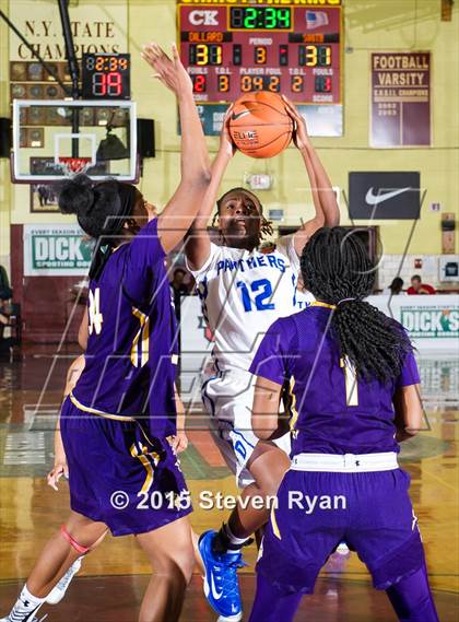 Thumbnail 3 in Dillard vs. South Shore (DICK'S National Tournament Semifinal) photogallery.