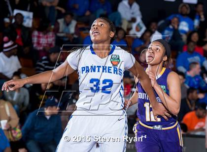 Thumbnail 1 in Dillard vs. South Shore (DICK'S National Tournament Semifinal) photogallery.