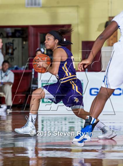 Thumbnail 2 in Dillard vs. South Shore (DICK'S National Tournament Semifinal) photogallery.