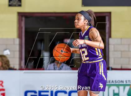 Thumbnail 2 in Dillard vs. South Shore (DICK'S National Tournament Semifinal) photogallery.