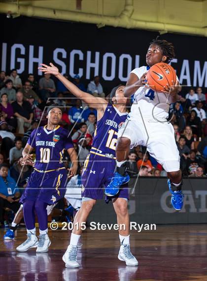 Thumbnail 3 in Dillard vs. South Shore (DICK'S National Tournament Semifinal) photogallery.