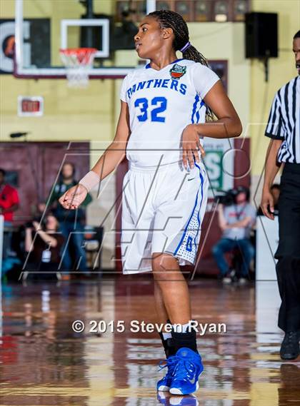 Thumbnail 2 in Dillard vs. South Shore (DICK'S National Tournament Semifinal) photogallery.