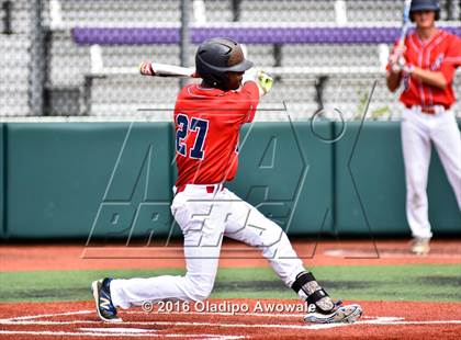 Thumbnail 3 in Atascocita vs. Dallas Jesuit (UIL 6A Regional Final) photogallery.