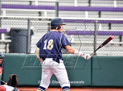 Thumbnail 2 in Atascocita vs. Dallas Jesuit (UIL 6A Regional Final) photogallery.