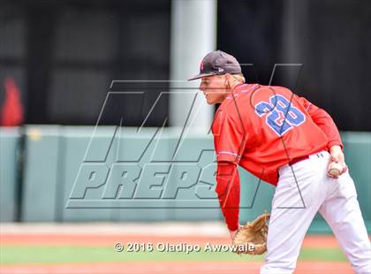 Thumbnail 3 in Atascocita vs. Dallas Jesuit (UIL 6A Regional Final) photogallery.