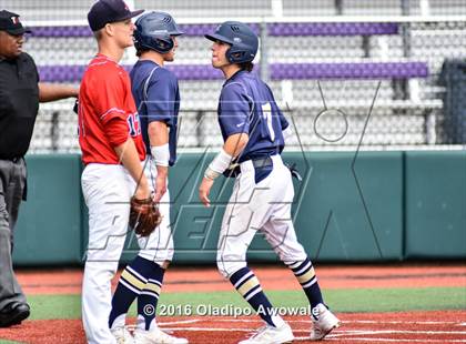 Thumbnail 3 in Atascocita vs. Dallas Jesuit (UIL 6A Regional Final) photogallery.