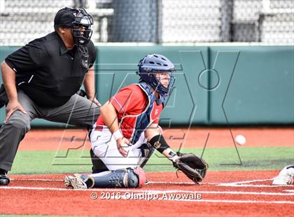 Thumbnail 1 in Atascocita vs. Dallas Jesuit (UIL 6A Regional Final) photogallery.