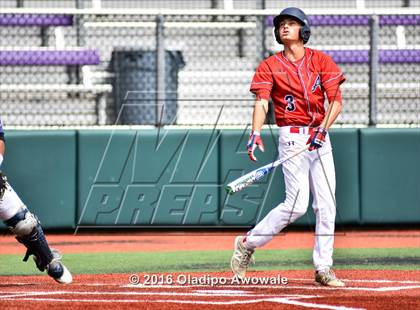 Thumbnail 2 in Atascocita vs. Dallas Jesuit (UIL 6A Regional Final) photogallery.