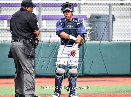 Thumbnail 1 in Atascocita vs. Dallas Jesuit (UIL 6A Regional Final) photogallery.